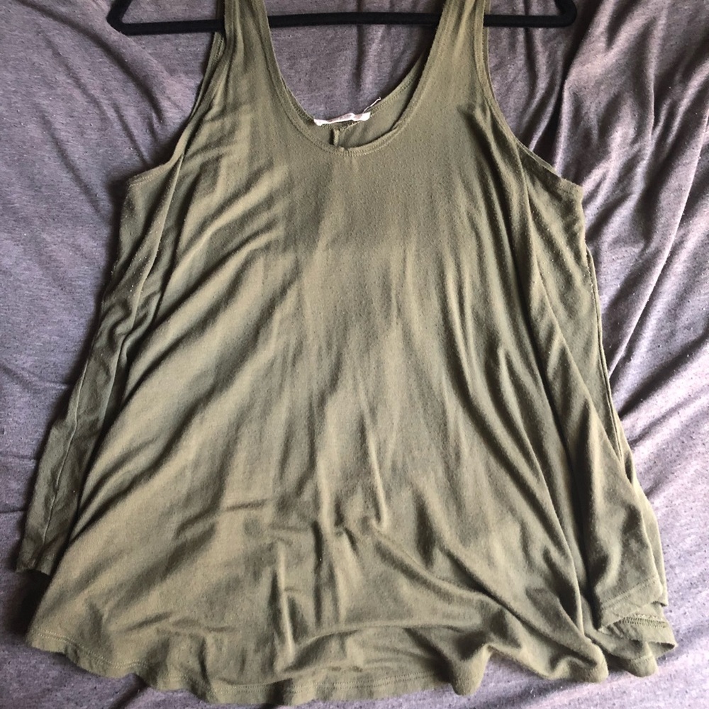 Loose flowy casual tank tops